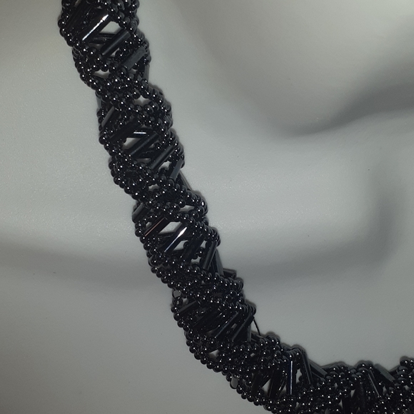 NWOT Handmade Crochet Necklace - Picture 4 of 6